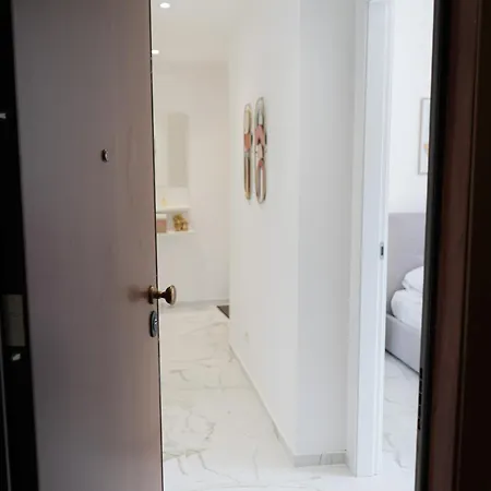 アパート Lake Turati コモ